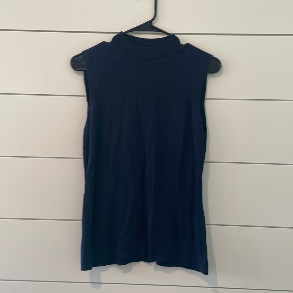 Gap sleeveless mock neck sweater navy size large
